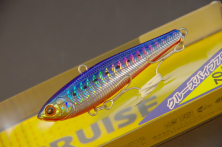 Воблер Tackle House Cruise Vibration 70S 70mm 15g #SHG Iwashi/Red Belly (2333343)