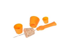 Форма для пелетса + голка Guru Pellet Cones