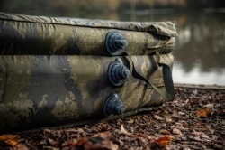 Карповый мат надувной Solar Undercover Camo Inflatable Unhooking Mat 140x80x25cm 1шт