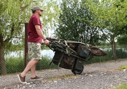 Тележка Fox FX Explorer Barrow and Camo Lite Bag 2 straps & mesh bags комплект