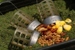 Кормушка клетка Guru X-Change Distance Feeder Cage Medium 20g+30g 2шт