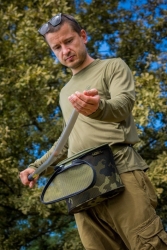 Сумка пояс Korda Compac Boilie Caddy with Insert Camo for 3kg 1шт