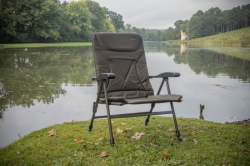 Кресло с подлокотниками Solar Undercover Green Recliner Chair 52x50x85cm 1шт