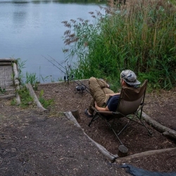 Кресло KORDA Compac Low Chair