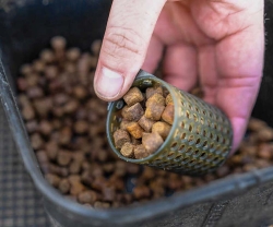 Годівниця Preston Ics Bait Up Feeder M 20г