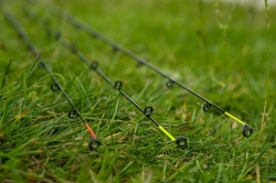 Удилище фидерное Preston Monster Xtreme Distance Feeder 4.2m 200g 1шт