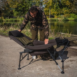 Кресло Fox EOS Lounger Chair