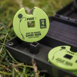 Поводочница Fox Edges Large Rig and Disc Box inc 50 pins / 7 discs