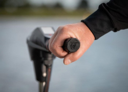 Электромотор лодочный Rhino Electric Outboard Motor BLX 80 V2 800W