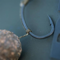 Готовый поводок Korda Loop Rigs Klor 30LB/13kg Size 4 3шт