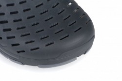 Тапочки Matrix Clogs Black Size 7 / 41 пара