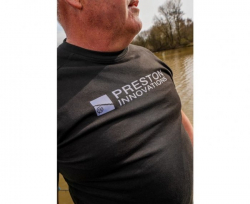 Футболка Preston Lightweight Black Raglan T-Shirt 1шт