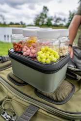 Кейс с баночками для дипования Korum Progress EVA Hookbait Pouch 6 Tub