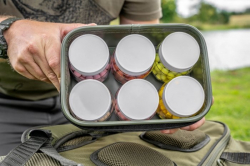 Кейс с баночками для дипования Korum Progress EVA Hookbait Pouch 6 Tub