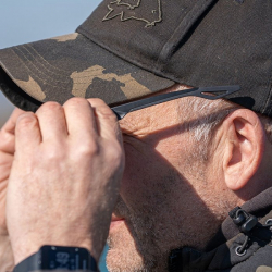 Солнцезащитные очки Avid Carp SeeThru AV Classic Polarised Sunglasses Brown Lens