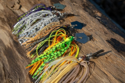 Джиг Rage Bladed Jig UV Black & Gold 7g