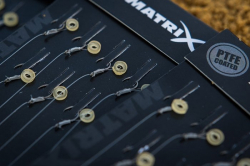 Готовый поводок с безбородым крючком Matrix MXC-3 Bait Band Rigs 10cm/4ins Barbless 0,20mm Size 12 8шт