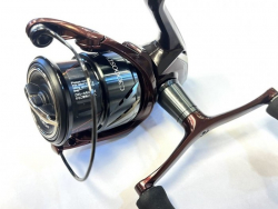 Катушка Shimano Sephia SS C3000SDH