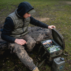 Сумка кухня Nash Subterfuge Food Bag XL 35L