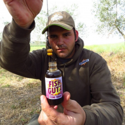 Активатор клева Dynamite Baits Fish Gutz Feeding Trigger 50ml