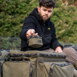 Кейс для аксессуаров Avid Carp RVS Accessory Pouch Small