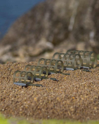 Кормушка клетка Matrix Plastic Cage Feeder XS 20g 1шт