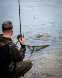 Подсак Fox Eos-X Landing Net 42 inch 6ft / 183cm