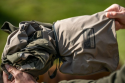 Куртка дождевая Nash ZT Lite Dry Pack Jacket S 1шт