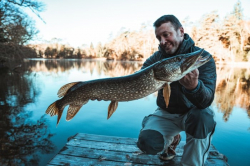 Силіконова приманка Rage Jointed Replicant Slick Scale 18cm / 7inch 80g 1шт