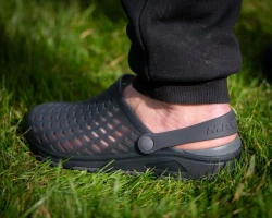 Тапочки Matrix Clogs Black Size 10 /44