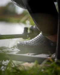 Тапочки Matrix Clogs Black Size 10 /44